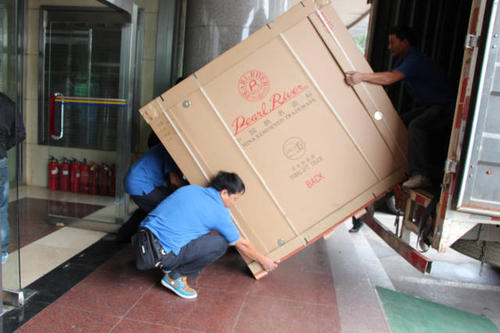 历城钢琴贵重工艺品无忧运